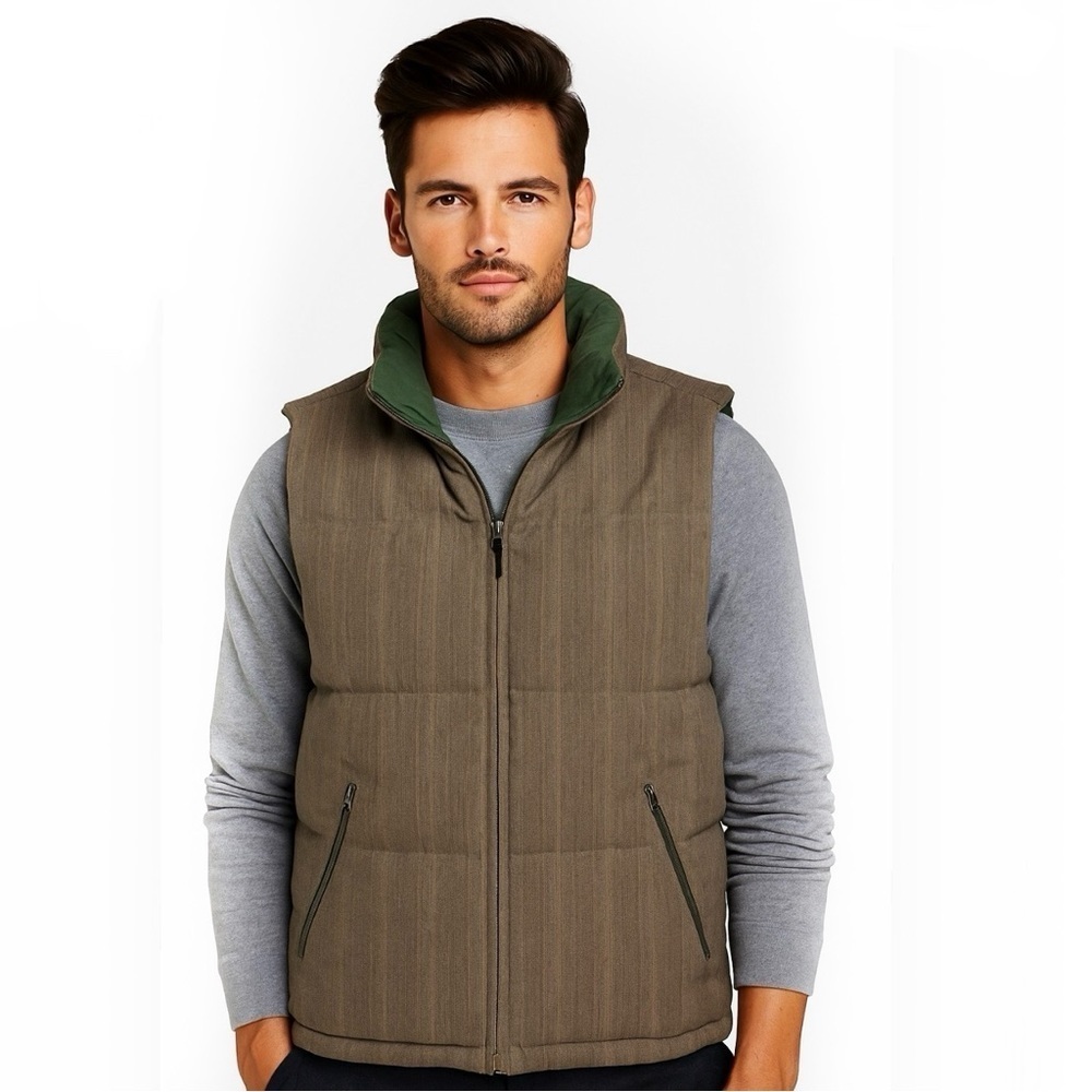 Eddie Bauer Men’s Goose Down Reversible Puffer Vest XL Green Cabincore Outdoor